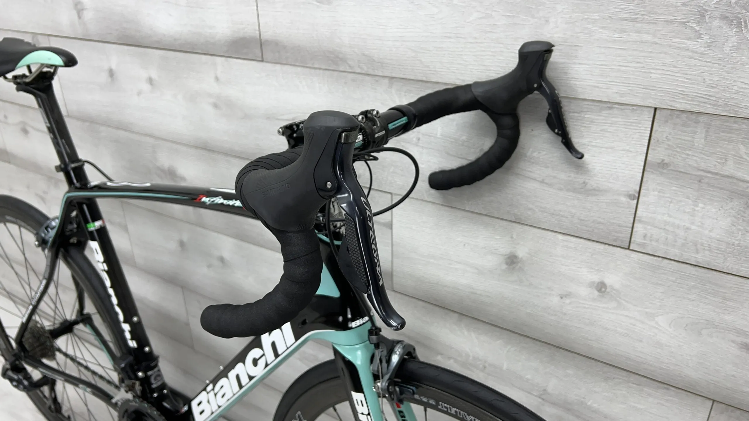 2017 Bianchi Infinito CV  Road Bike - 59cm