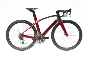 2019 Trek Madone SLR 8  Road Bike - 50cm