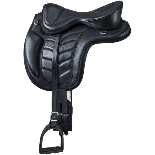 Equitare Treeless Leather Endurance Saddle ES8515